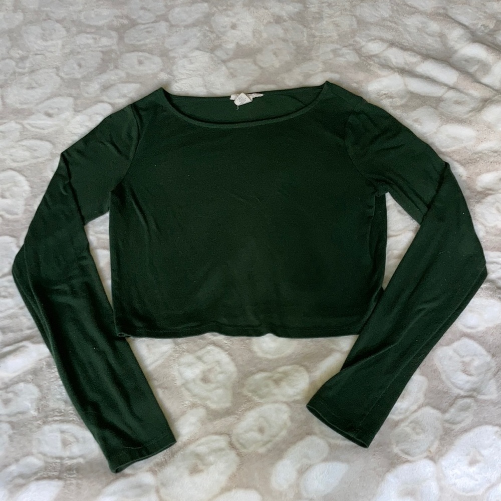 Long sleeve crop top